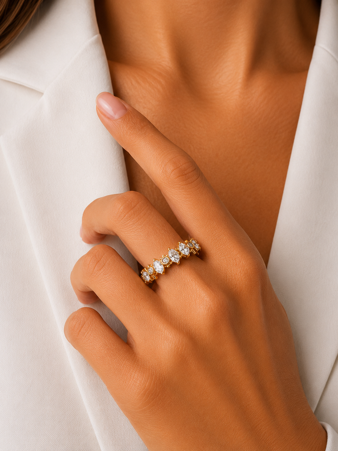 Anel Crown Eternity Dourado