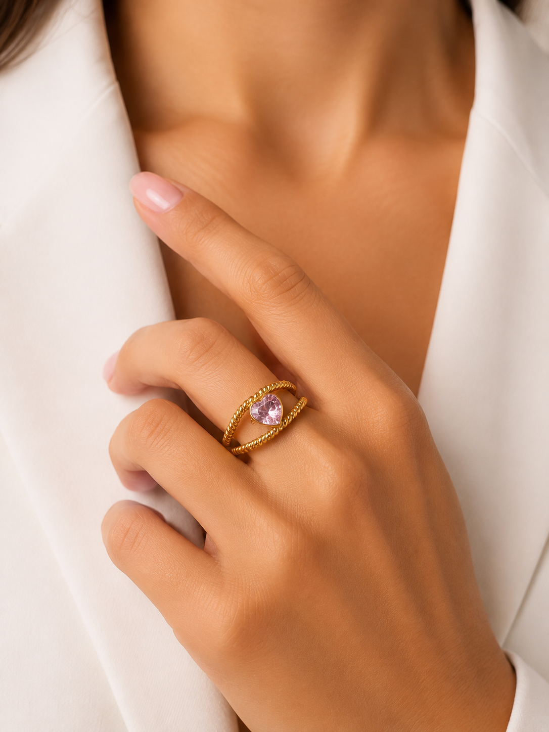 Anel Rose Twist Solitaire